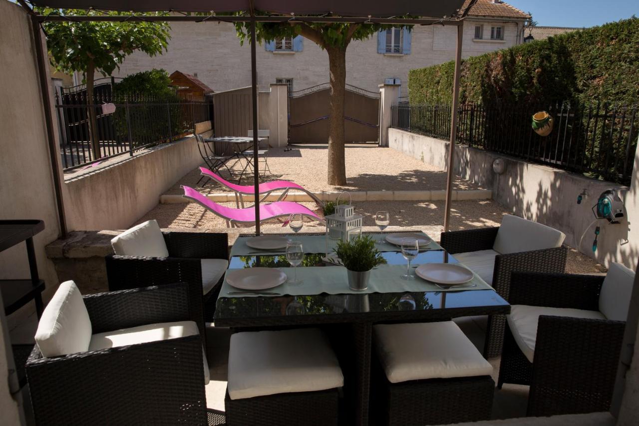 Maison Tendance Avec Jardin, Centre Village, Alpilles, Familles Eyragues Exterior foto